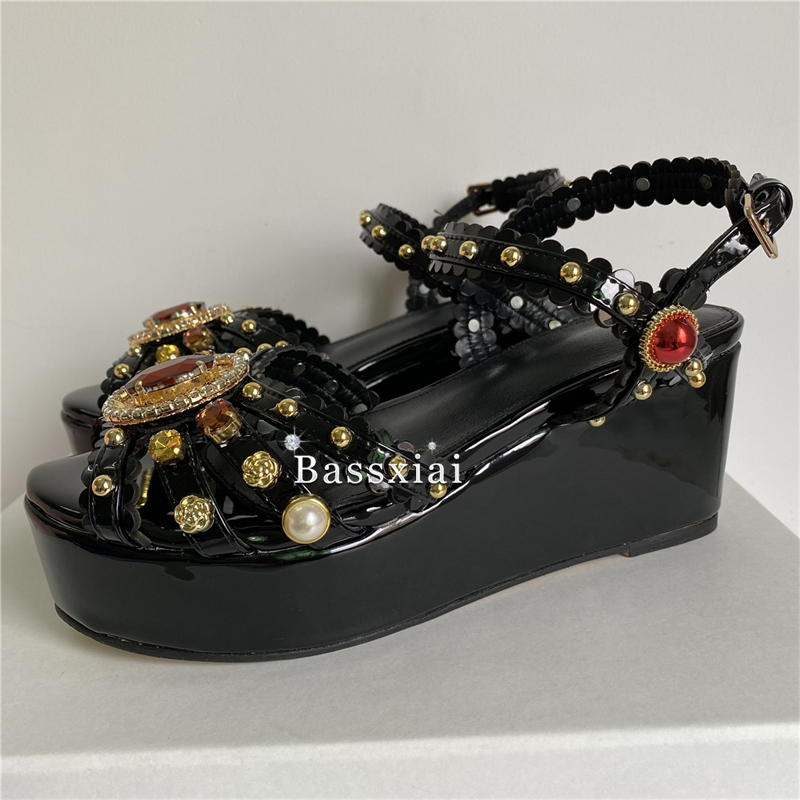 高級リベットビーズ装飾モダンなサンダル女性パテントレザーハイ - Leatherwork Rivets のレビューと価格