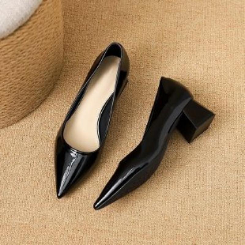 2026年春秋新作 パテントレザー ヌードカラー ポインテッ - Leather Work Women Shoes のレビューと価格
