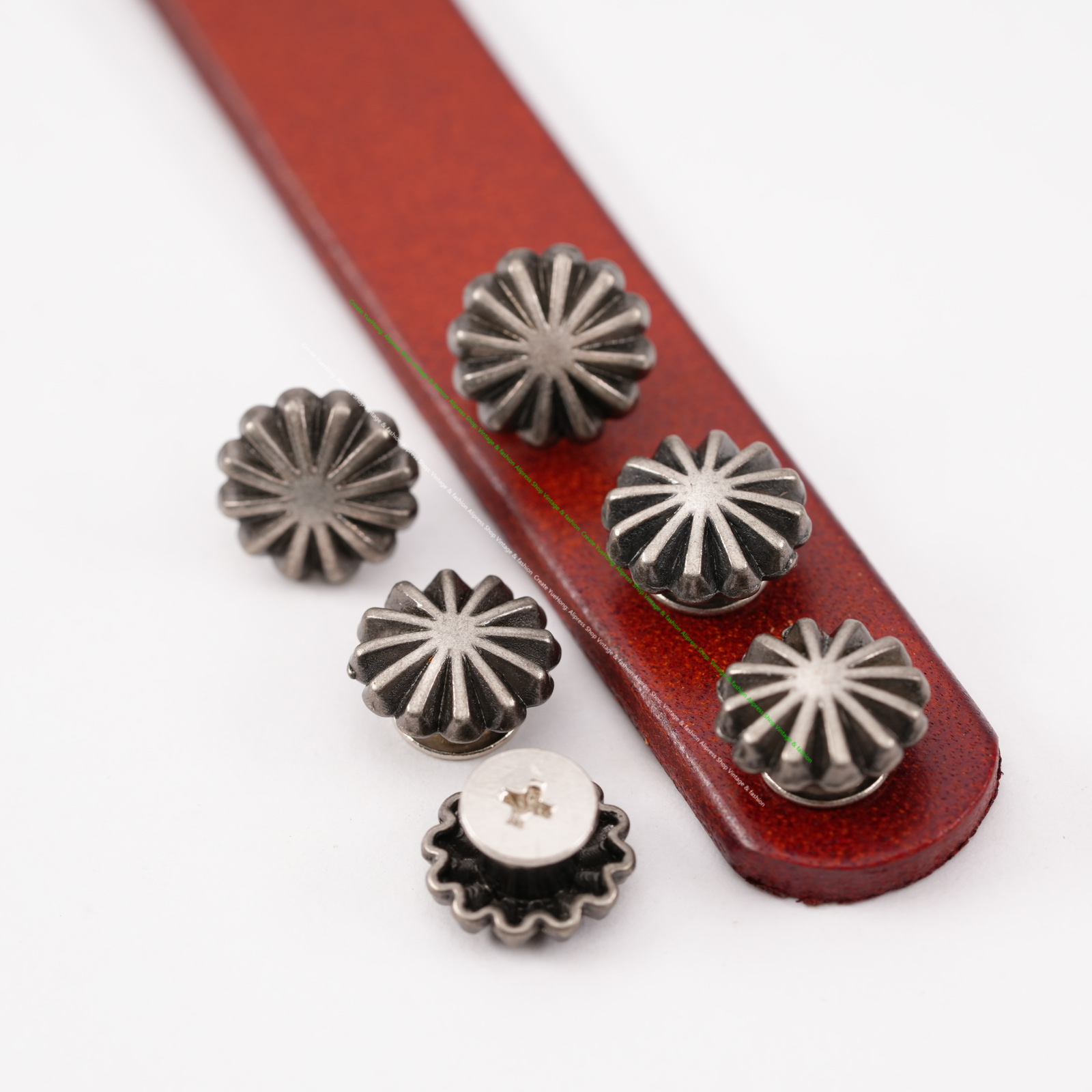 10 pc 品質リトルファッション日本スタイルの花革ブレスレ - Leathercraft Japan のレビューと価格